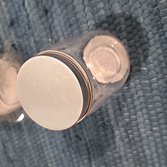 6 Crafter's Square Craft bottles - Picture 4 of 5